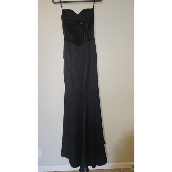 GB Social Beaded Rhinestone Corset Long Dress Black – Size 3 - Picture 3 of 7